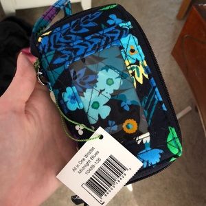 NWT Vera bradley wristlet